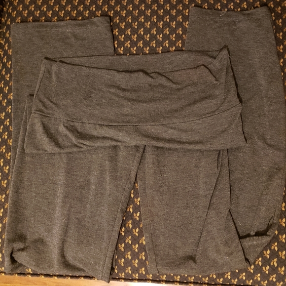Pants - ⭐3/$30 or less Dark Grey yoga pants